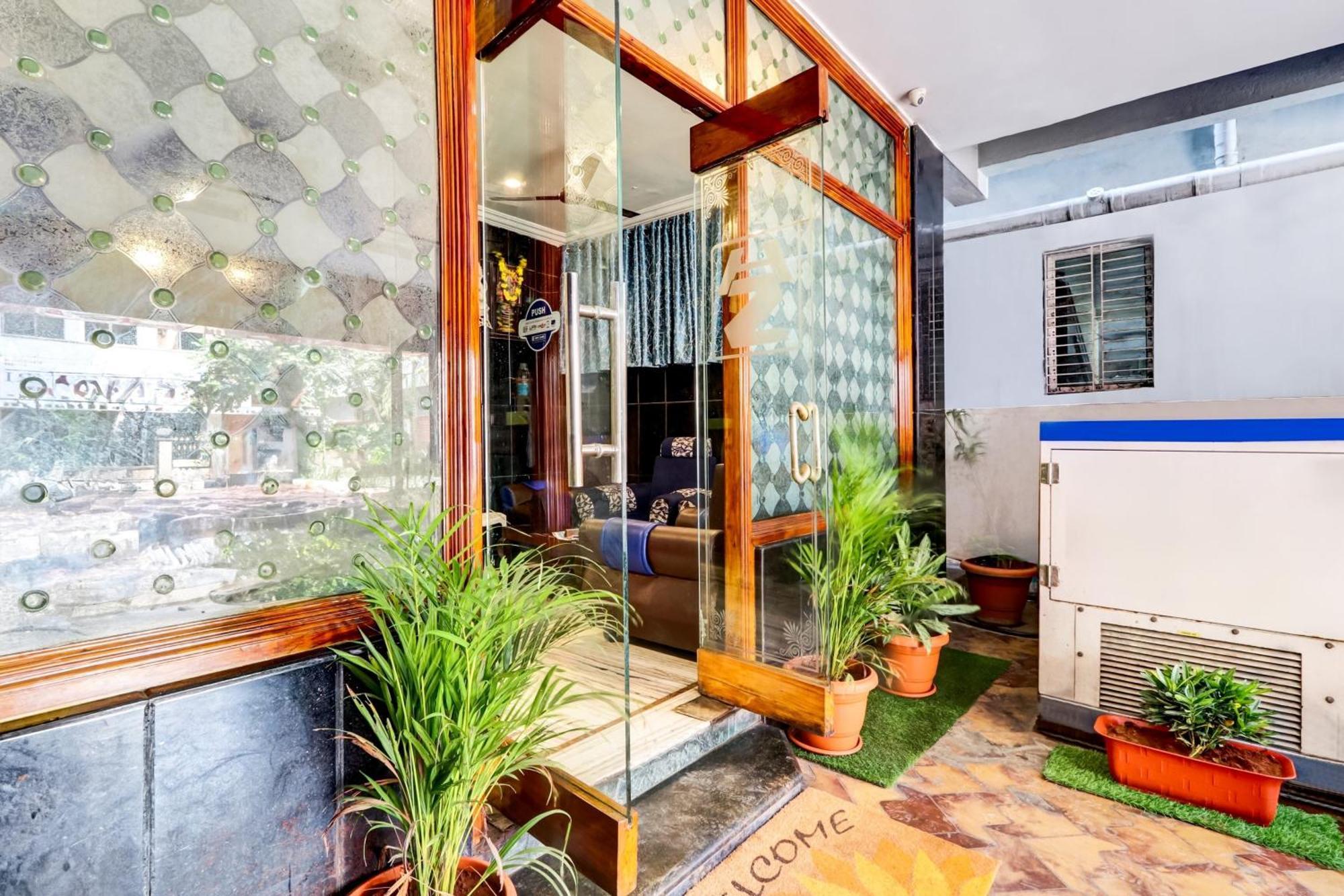 Hotel O Hanuman Pet Near Railway Station Vijayawāda Exterior photo