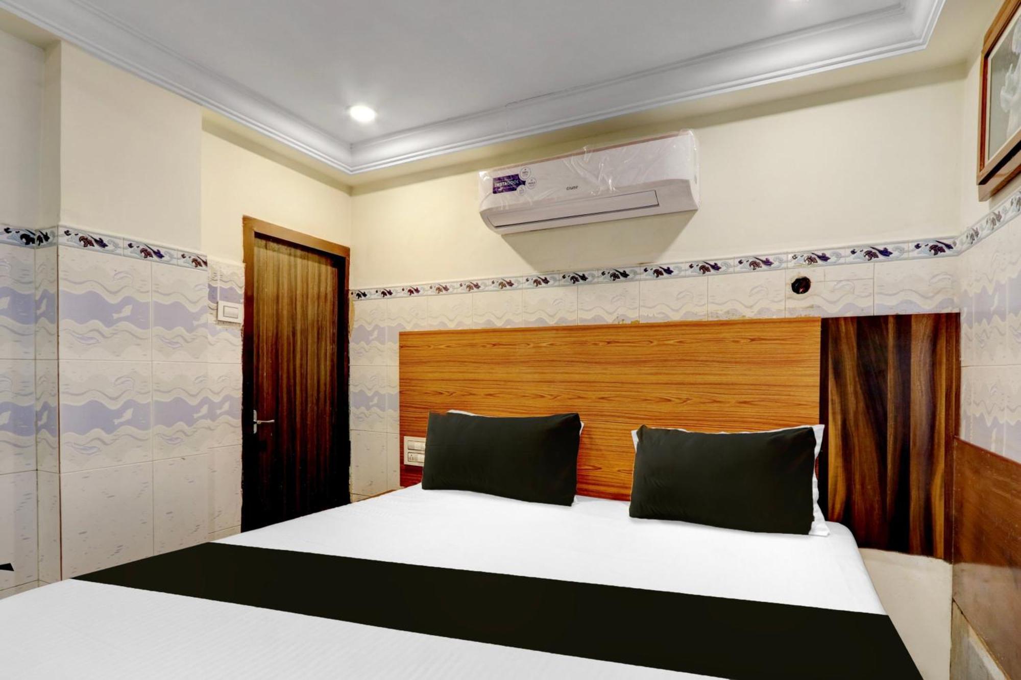 Hotel O Hanuman Pet Near Railway Station Vijayawāda Exterior photo