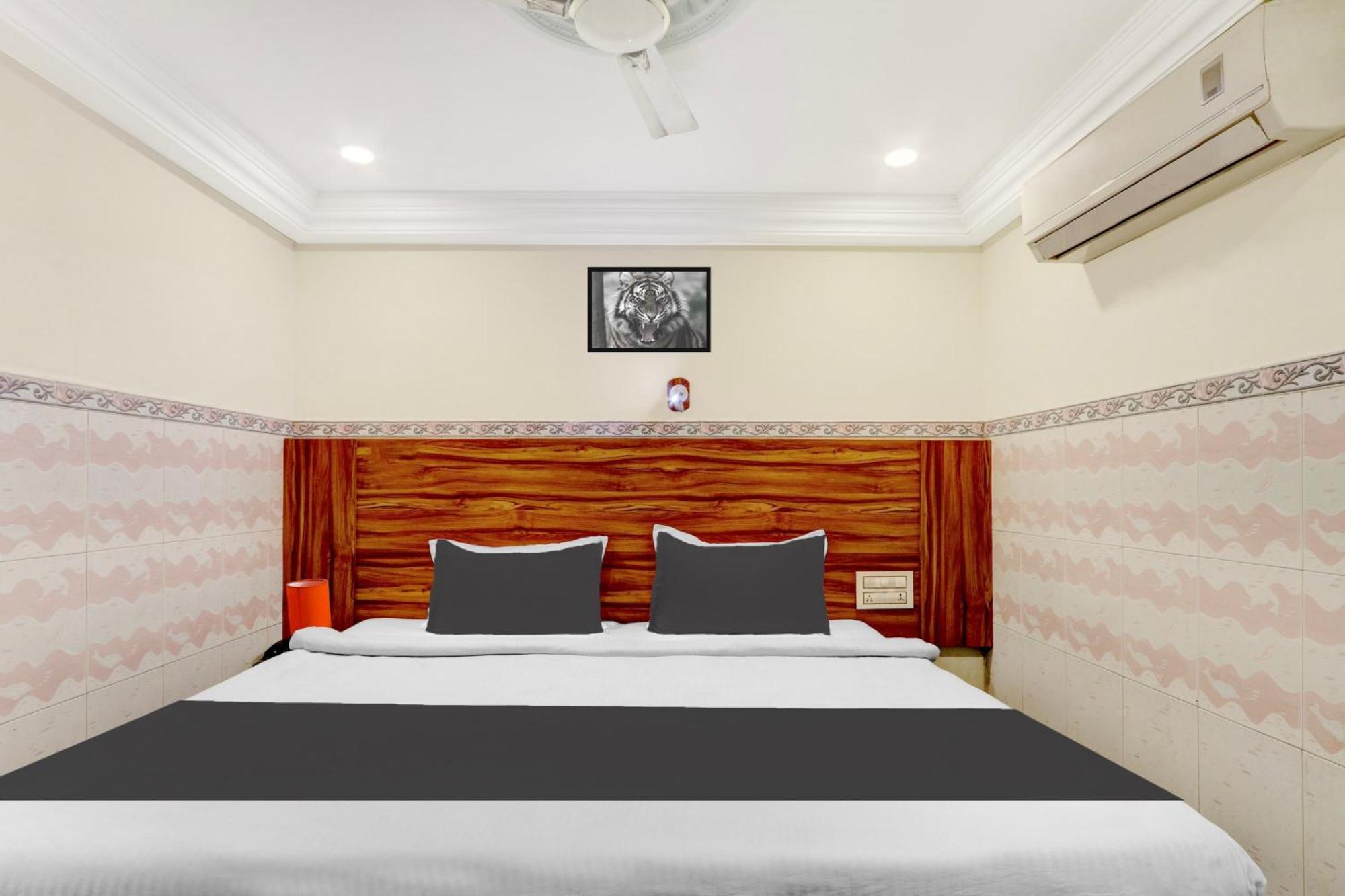 Hotel O Hanuman Pet Near Railway Station Vijayawāda Exterior photo