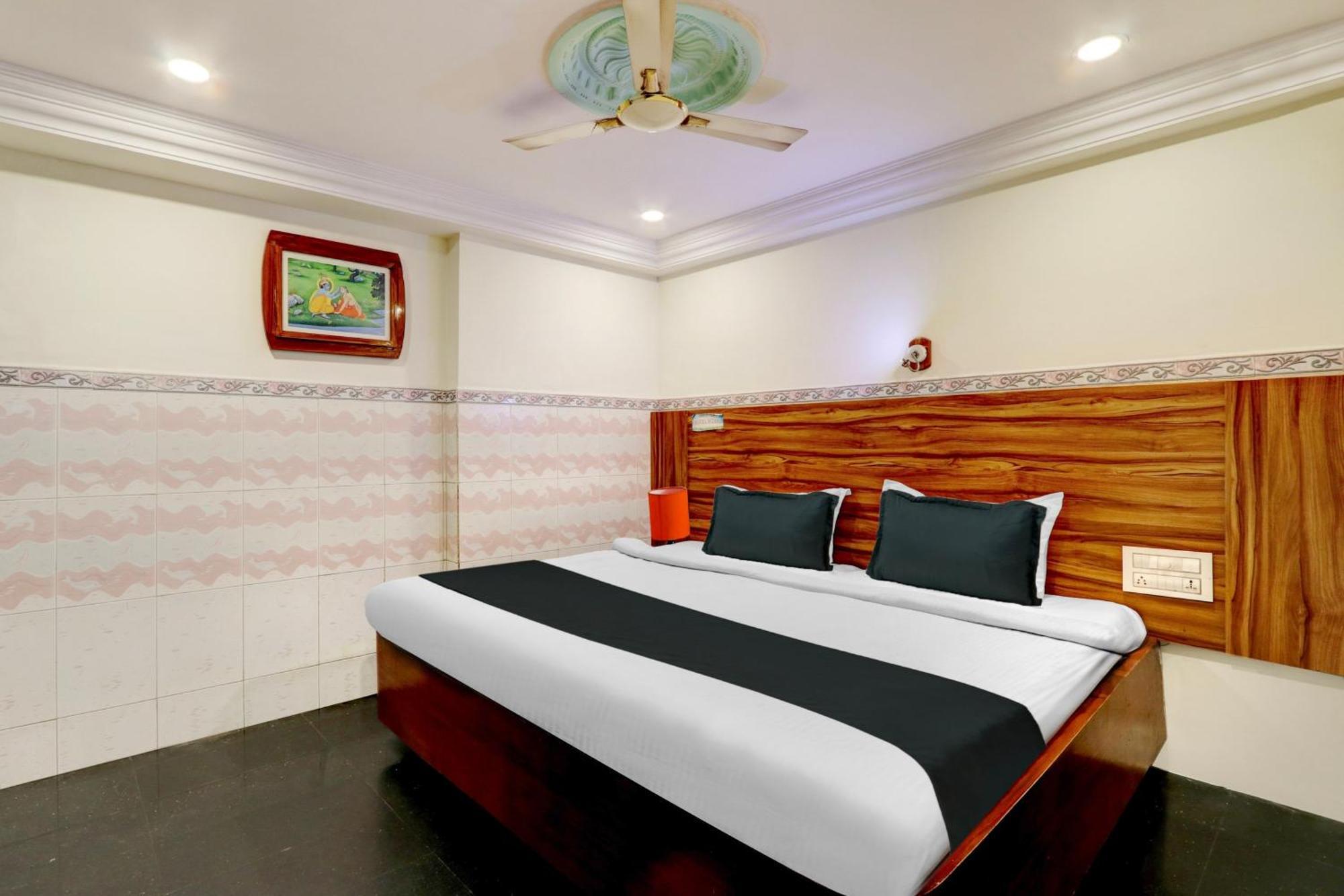 Hotel O Hanuman Pet Near Railway Station Vijayawāda Exterior photo